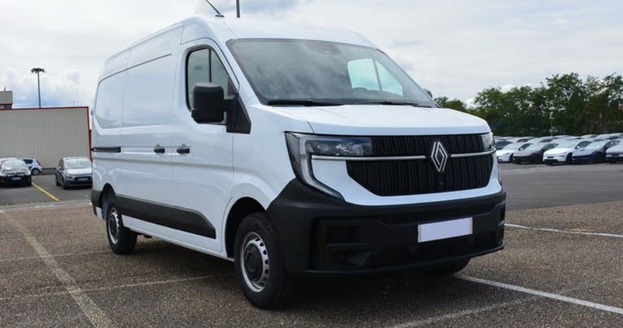 RENAULT MASTER L2H2