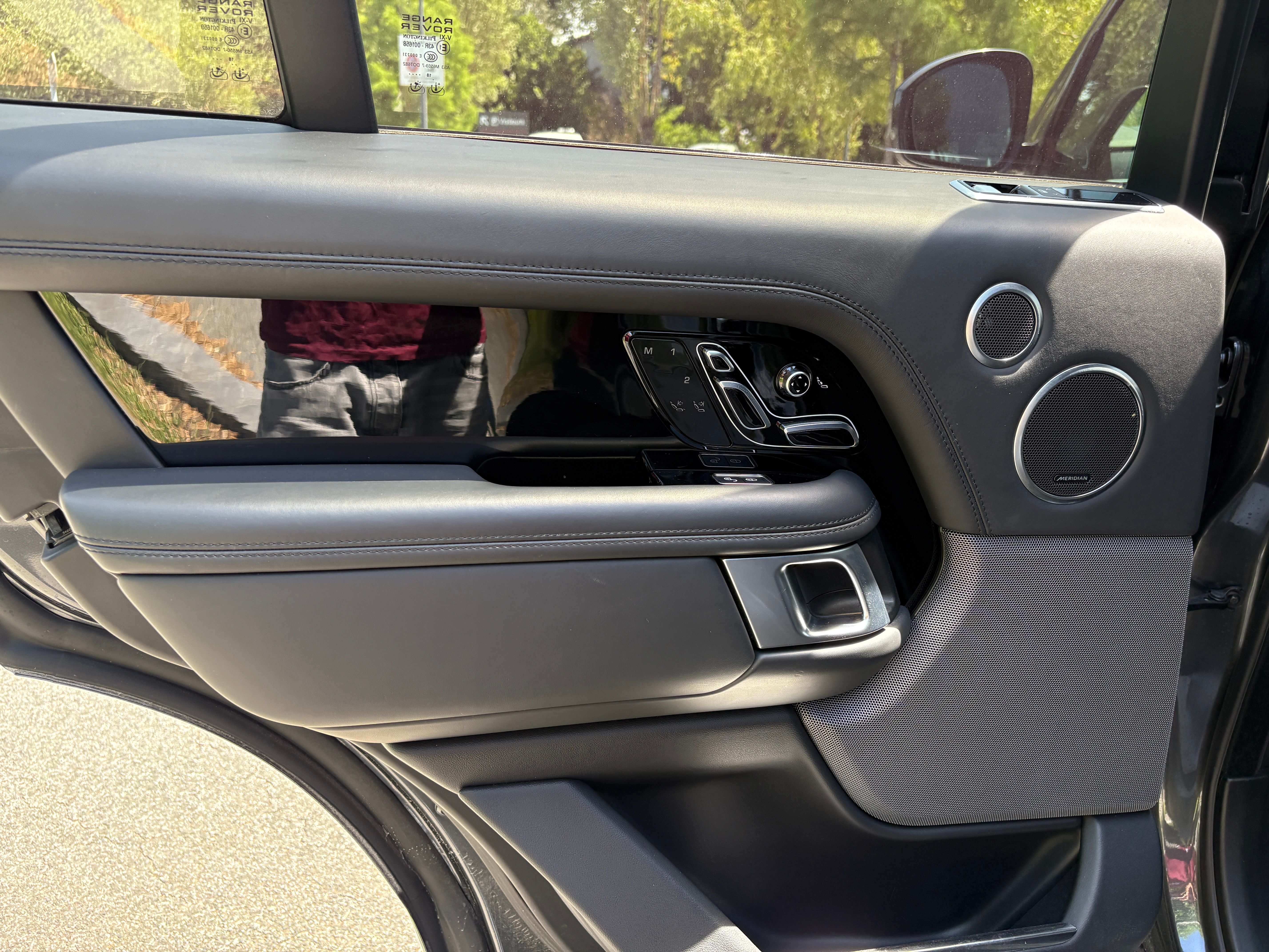 LANDE ROVER  RANGE ROVER