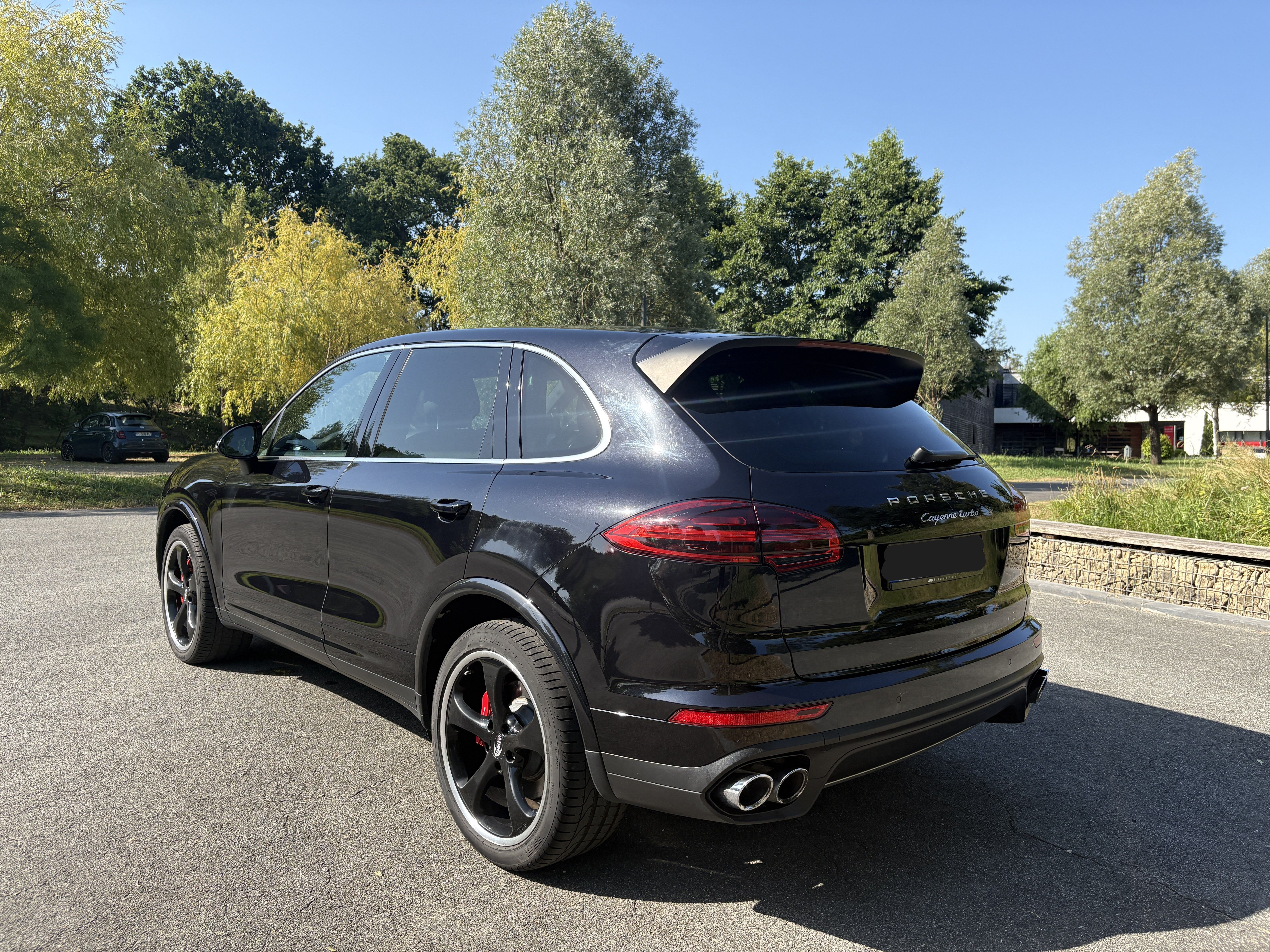 PORSCHE CAYENNE TURBO