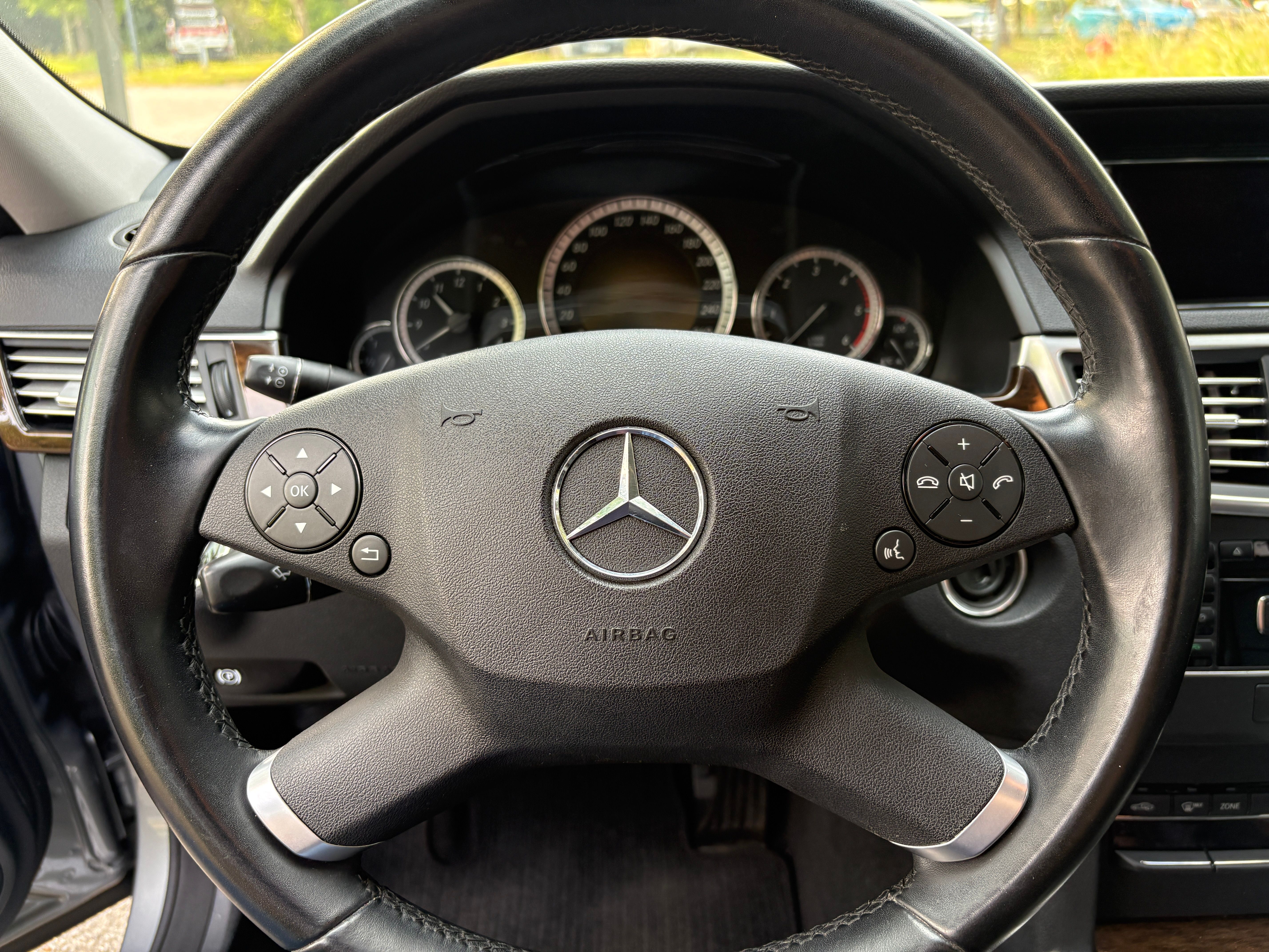 MERCEDES CLASSE E