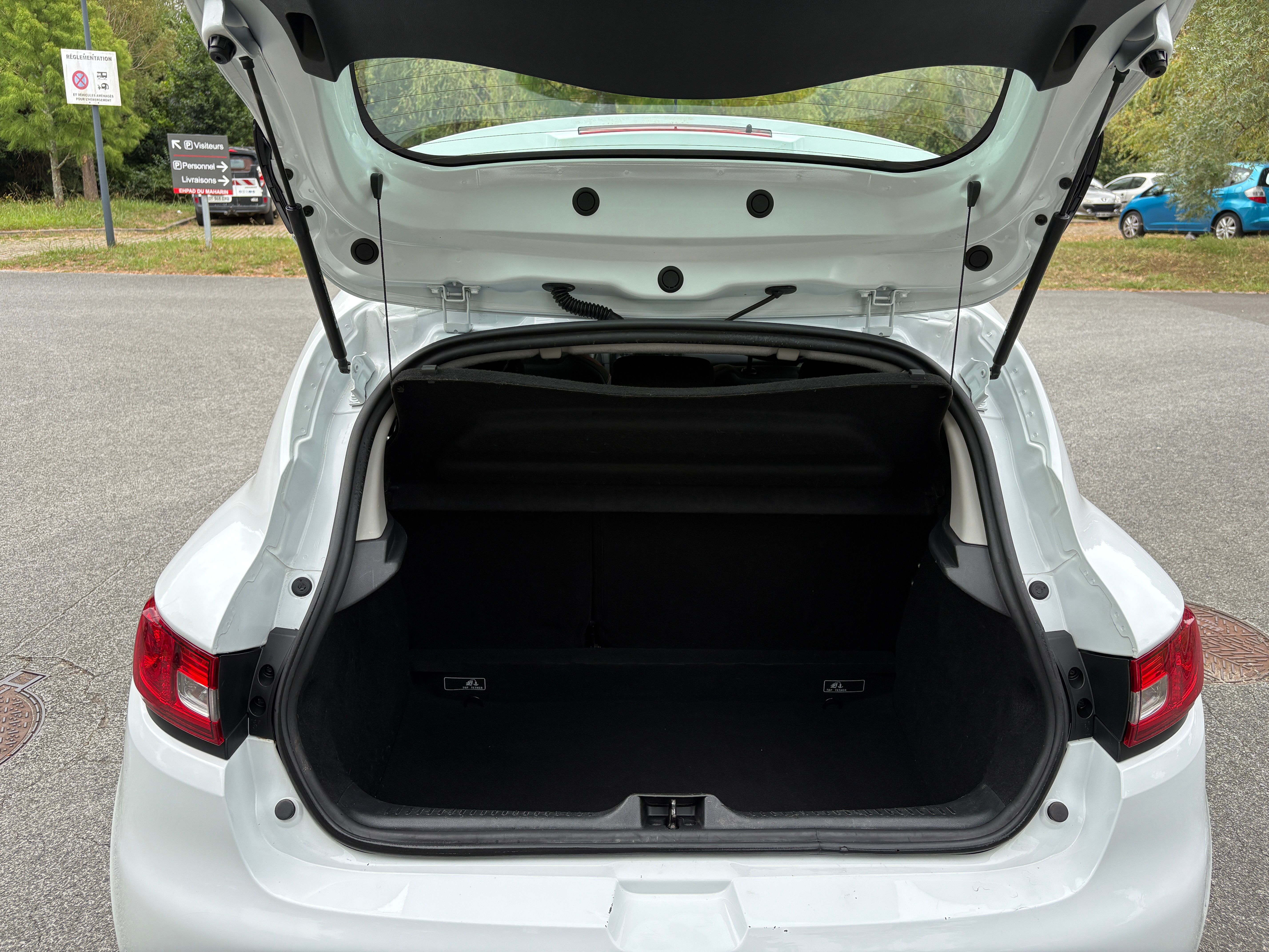 RENAULT CLIO 4